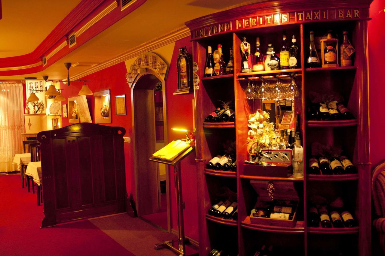 Taxi Bar Motel Bosanska Gradiska Dış mekan fotoğraf