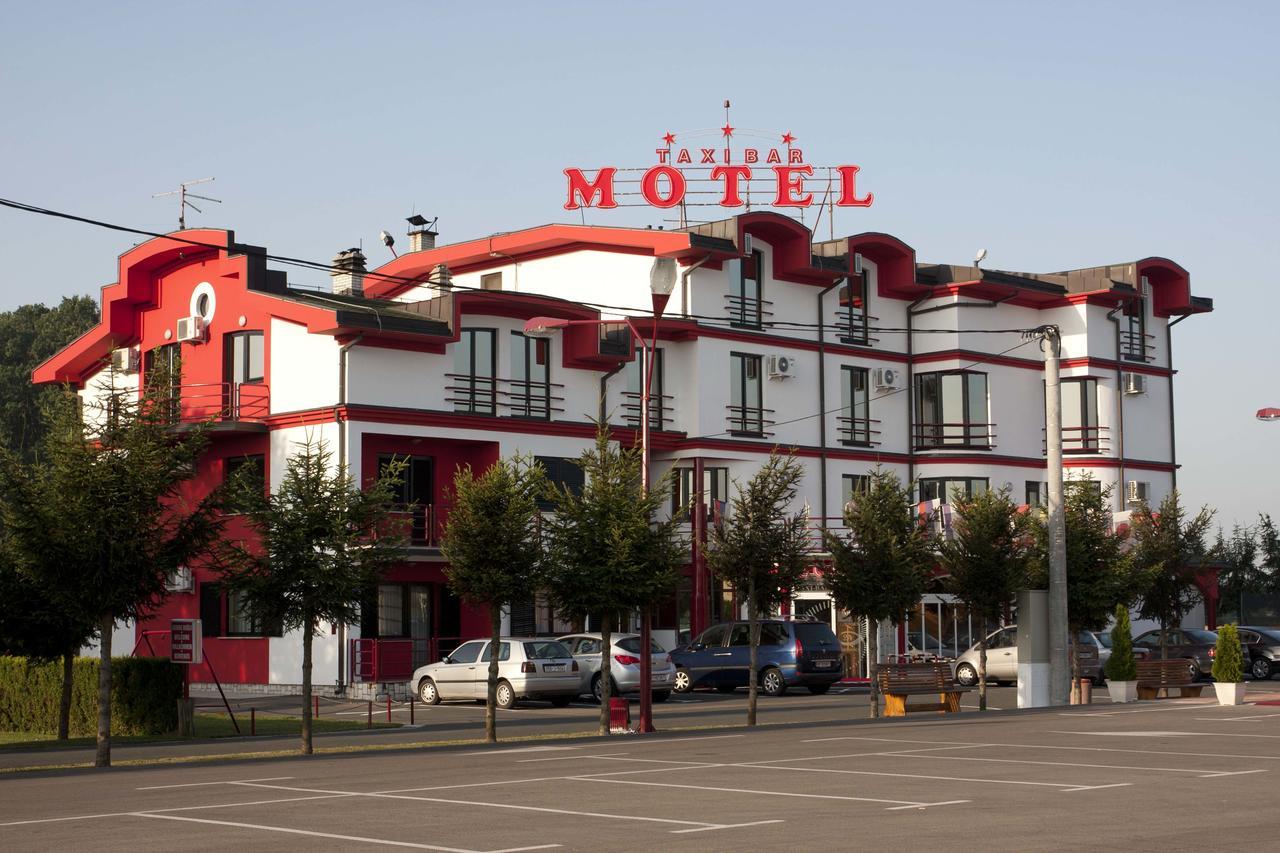Taxi Bar Motel Bosanska Gradiska Dış mekan fotoğraf