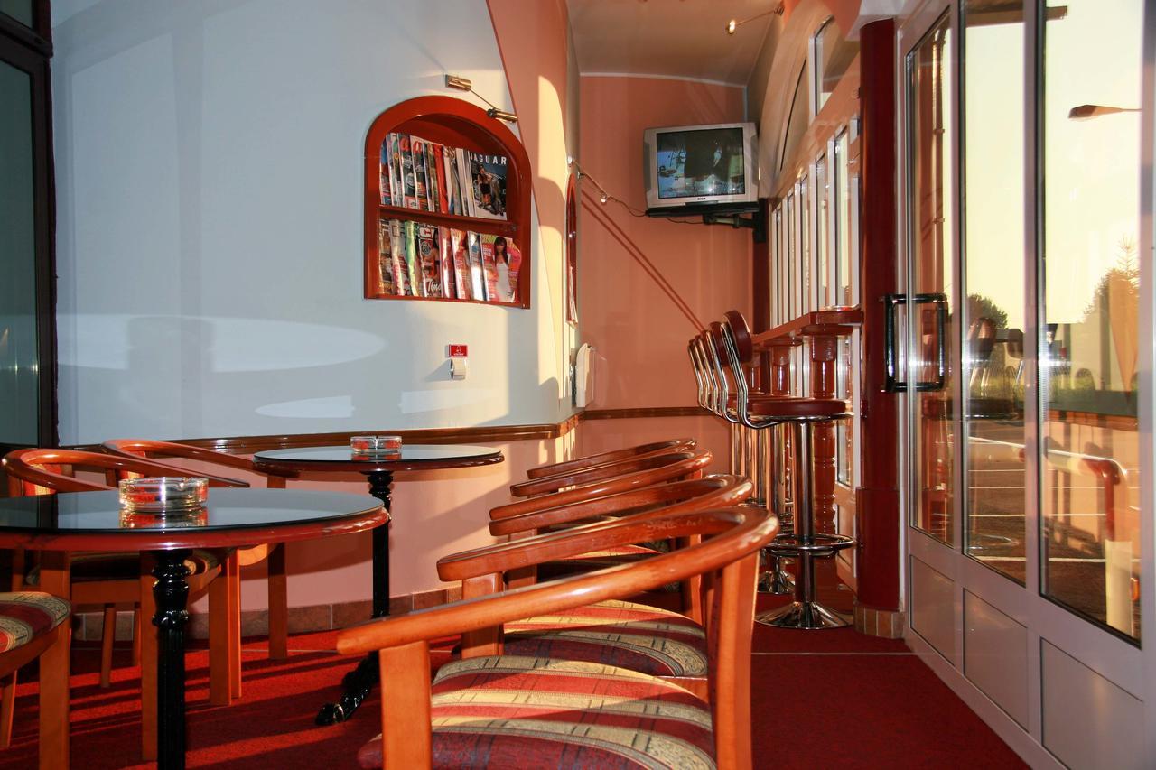Taxi Bar Motel Bosanska Gradiska Dış mekan fotoğraf